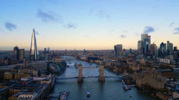 Vista Aerea Sul Tower Bridge Sulla Città Londra Fotografia Viaggio — Video Stock
