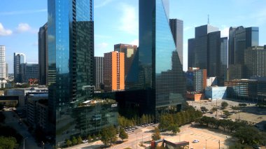 Muhteşem Dallas şehir merkezi finans bölgesi insansız hava aracı - Dwight, TEXAS - Kasım 09, 2022
