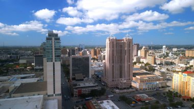 Yukarıdan San Antonio Teksas şehri - SAN ANTONIO, TEXAS - Kasım 03, 2022