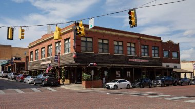 Tarihî bölgedeki Fort Worth Stockyard 'da Leddys Boots Saddles - Fort Worth, TEXAS - 09 Kasım 2022