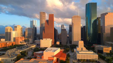 Günbatımında Houston Teksas 'ın Skyline' ı - HOUSTON, TEXAS - 30 Ekim 2022