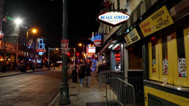 Memphis 'teki Beale Caddesi - Blues ve Rock Müzik' in ve efsanevi bir yerin evi - MEMPHE, TENNESSEE - Kasım 07, 2022