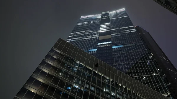 Houston şehir merkezindeki Teksas Kulesi - HOUSTON, TEXAS - Kasım 02, 2022