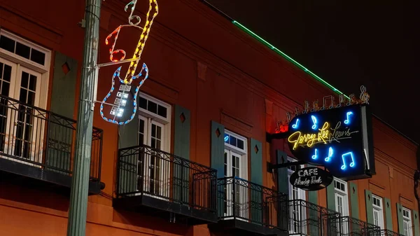 Memphis 'teki Beale Caddesi - Blues ve Rock Müzik' in ve efsanevi bir yerin evi - MEMPHE, TENNESSEE - Kasım 07, 2022