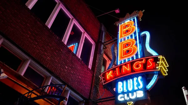 Memphis 'teki Beale Caddesi - Blues ve Rock Müzik' in ve efsanevi bir yerin evi - MEMPHE, TENNESSEE - Kasım 07, 2022