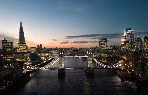Thames Nehri Tower Köprüsü Ile Londra Akşamları Inanılmaz Bir Hava — Stok fotoğraf