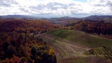 Tuscany İtalya 'da tipik kırsal alanlar ve manzara - seyahat fotoğrafçılığı