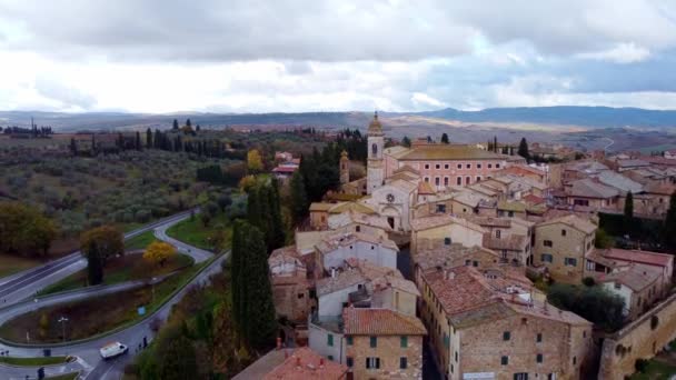 Vuelo Sobre San Quirico Orcia Toscana Italia Hito Famoso Fotografía — Vídeos de Stock