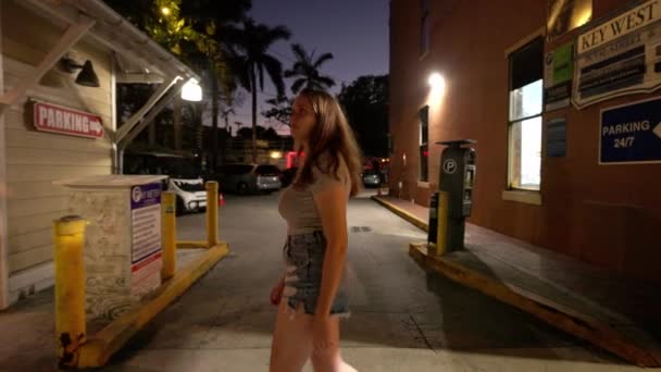 Caminhando Rua Duval Key West Noite Chave West Eua Fevereiro — Vídeo de Stock