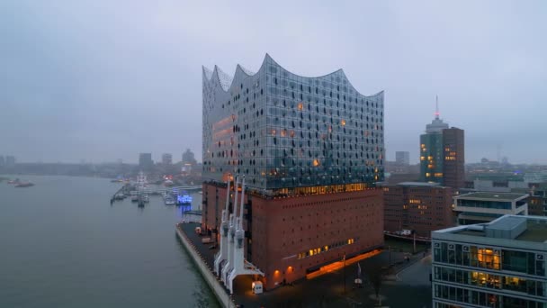 Portul Hamburg Sala Concerte Elbphilharmonie Seara Dronă Uimitoare Orașul Hamburg — Videoclip de stoc