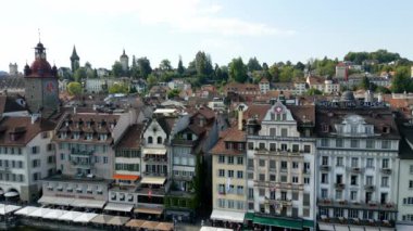 İsviçre 'nin Lucerne şehrinde gökyüzünden bakıldığında seyahat fotoğrafçılığı
