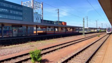 Saarbruecken Merkez Tren İstasyonu - SAARBRUECKEN, Almanya - 14 Mayıs 2022