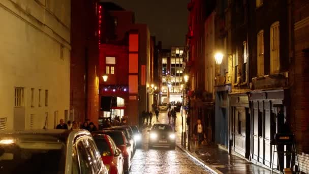 ロンドンの美しい小さなレーンウエストエンドの夜 ロンドン イギリス 2022年12月20日 — ストック動画