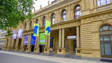 Frankfurt Borsası - FRANKFURT MAIN, Almanya - 12 Temmuz 2022