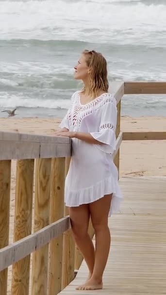 Mulher Jovem Sexy Praia Férias Verão Viagens Fotografia — Vídeo de Stock