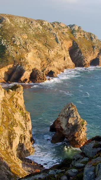 Καταπληκτική Ακτή Του Cabo Roca Στην Πορτογαλία Κατά Ηλιοβασίλεμα Ταξιδιωτικές — Αρχείο Βίντεο