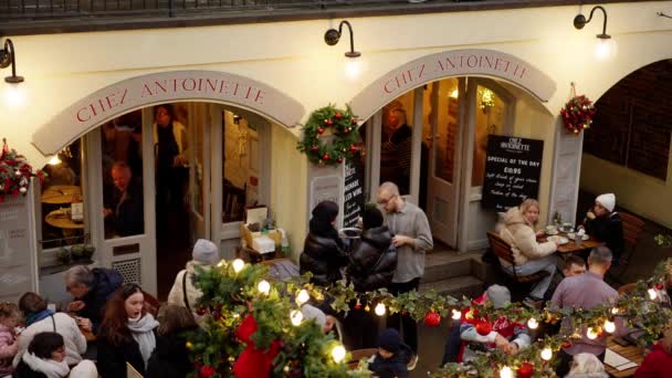 Covent Garden London的Chez Antoinette餐厅 旅游摄影 — 图库视频影像