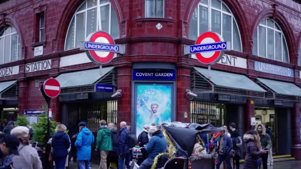 Covent Garden Underground Station London Travel Photography — Vídeos de Stock