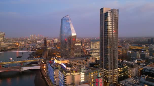 London Evening One Blackfriars Building Aerial View London United Kingdom — Video