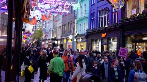 Carnaby Sokağı Londra Noel Zamanı Yoğun Bir Yerdir Londra Rli — Stok video