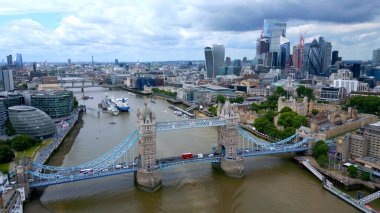 Londra Kule Köprüsü, Thames Nehri ve Londra Şehri - seyahat fotoğrafçılığı