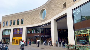 Westgate Alışveriş Merkezi Oxford - OXFORD, BİRLİK KINGDOM - 10 Haziran 2022