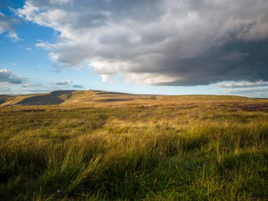 Günbatımında Peak District Ulusal Parkı - seyahat fotoğrafçılığı