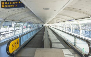 Manchester Havaalanı Terminalleri - Manchester, UNITED KINGDOM - 15 Ağustos 2022