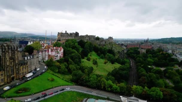 Эдинбургский Замок Сады Вид Воздуха Эдинбург Великобритания Октября 2022 Года — стоковое видео