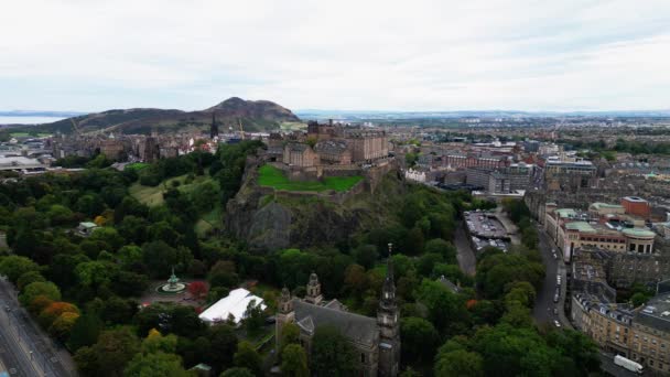 Kasteel Van Edinburgh Castle Hill Luchtfoto Edinburgh Verenigd Koninkrijk Oktober — Stockvideo