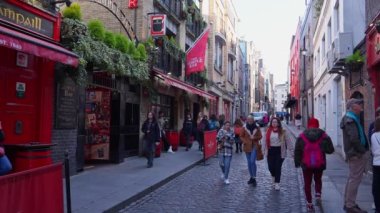 Dublin 'deki Ünlü Tapınak Barı - DUBLIN, İrlanda - 20 Nisan 2022