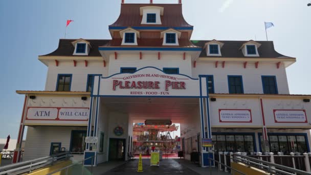 Galveston Island Historic Pleasure Pier Galveston Texas November 2022 — Stock Video