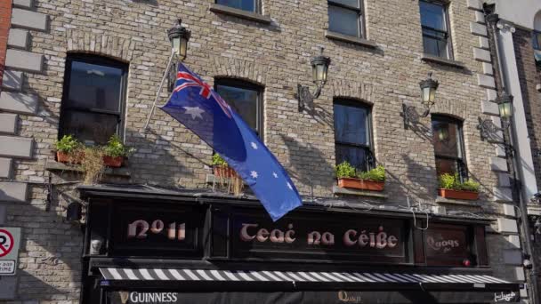 都柏林圣殿酒吧区爱尔兰酒吧 都柏林市 爱尔兰岛 2022年4月20日 — 图库视频影像