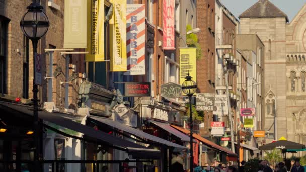 Grafton Street Pedestrian Zone Dublin City Dublin Ireland April 2022 — Wideo stockowe
