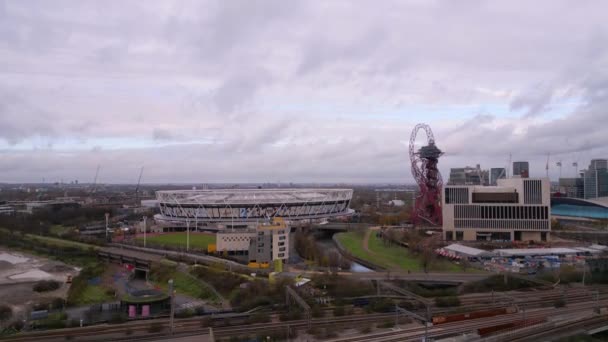 伦敦体育场 威斯坦联合足球俱乐部所在地 2022年12月18日 — 图库视频影像