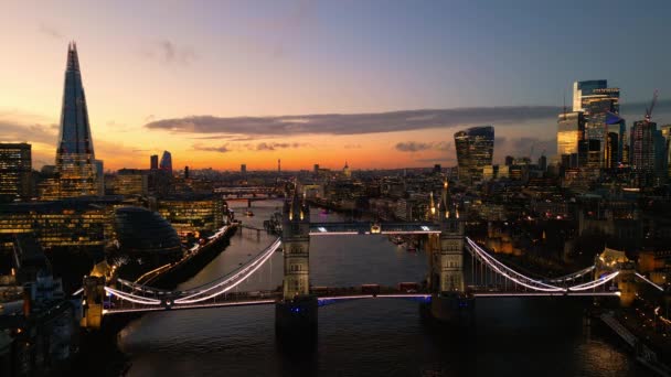 London Temze Folyóval Tower Bridge Del Csodálatos Légi Kilátás Este — Stock videók