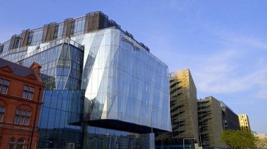 Dublin Rıhtımı 'ndaki Satış Gücü Binası - DUBLIN, IRELAND ŞEHRİ - 20 Nisan 2022