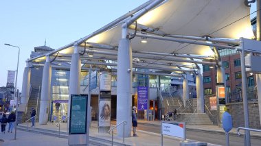 Connolly İstasyonu Dublin - Merkezi İstasyon - DUBLIN, IRELAND - 20 Nisan 2022