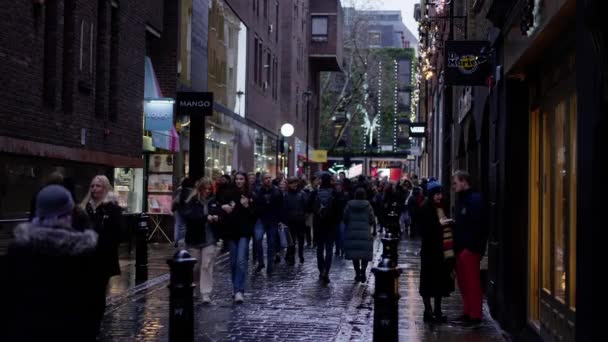 Δρόμοι Του Λονδίνου Είναι Πολύ Απασχολημένοι Χριστούγεννα Ταξιδιωτική Φωτογραφία — Αρχείο Βίντεο