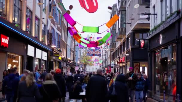 Prachtige Carnaby Street Londen Met Kerst Slow Motion Clip London — Stockvideo