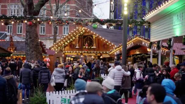 Christmas Market Leicester Square London United Kingdom December 2022 — Stock Video