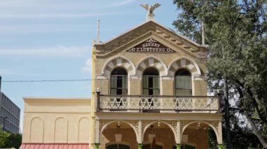 The historic buildings at Congress Ave in Austin - Bakery C Lundberg - travel photography