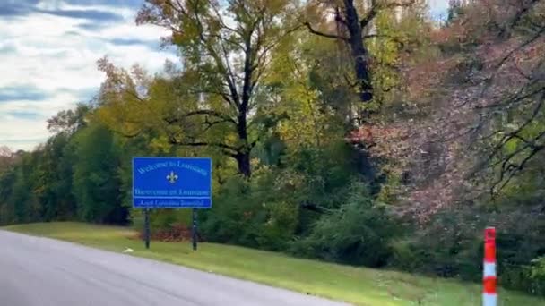 Welcome Louisiana Sign Road Driving Shreveport Usa November 2022 — стоковое видео