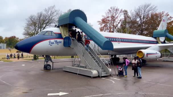 Αεροπλάνα Του Elvis Presley Ένα Διάσημο Αξιοθέατο Στο Μέμφις Memphis — Αρχείο Βίντεο