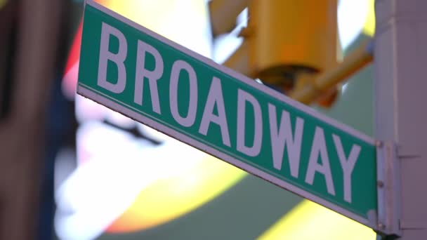 맨해튼의 브로드웨이 표지판 — 비디오