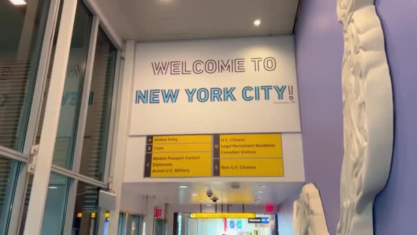 Witamy Nowojorskim Znaku Lotnisku Jfk Nowość York Zjednoczone Statki Ameryki — Wideo stockowe