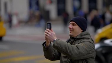 New York 'ta 5. Cadde' de fotoğraf çekiyorum. Seyahat fotoğrafçılığı.