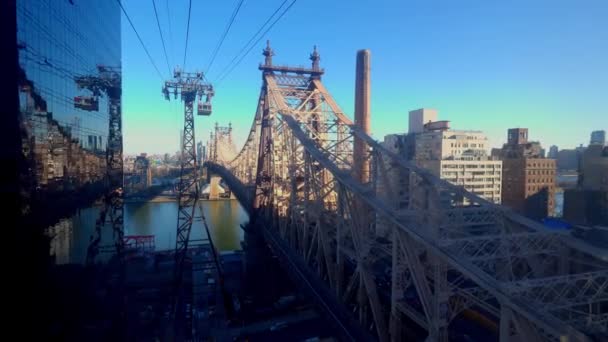 Montar Teleférico Roosevelt Island Manhattan Nueva York Estados Unidos Febrero — Vídeo de stock