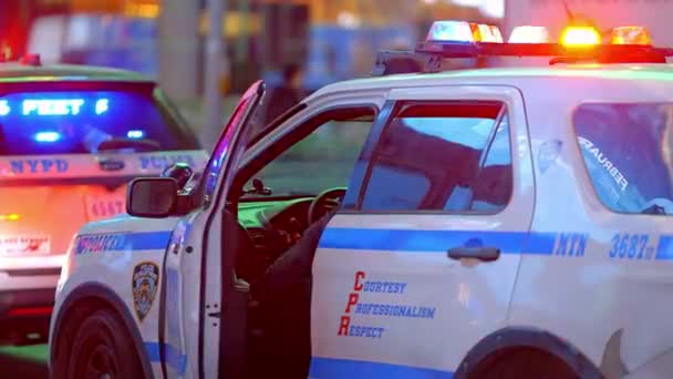 Policiais Nypd Serviço Manhattan Nova Cidade Iorque Estados Unidos Fevereiro — Vídeo de Stock