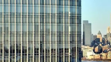 New York 'un modern Hudson Yards bölgesi - hava görüntüsü - İHA fotoğrafçılığı